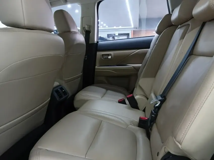 galeria OUTLANDER
