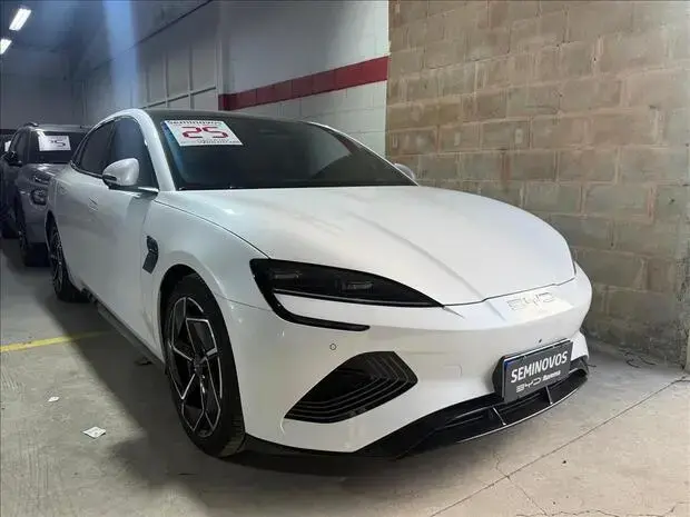 Byd SEAL 82,5 KW ELÉTRICO AWD