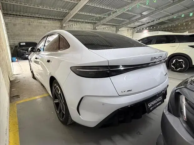Byd SEAL 82,5 KW ELÉTRICO AWD