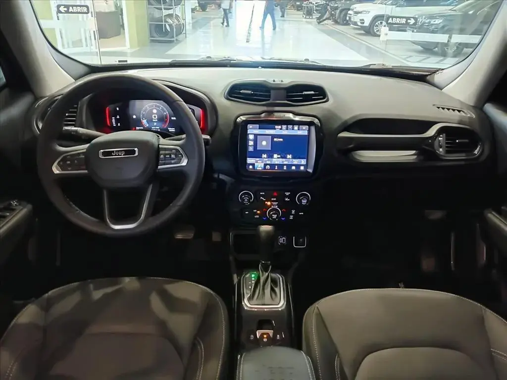 galeria RENEGADE