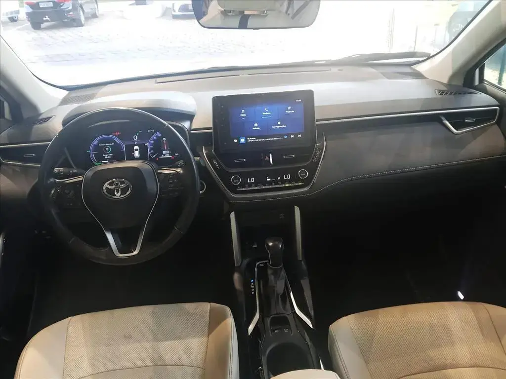 galeria COROLLA CROSS