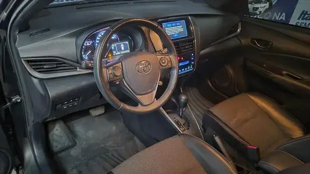 Toyota YARIS 1.5 16V FLEX XS CONNECT MULTIDRIVE