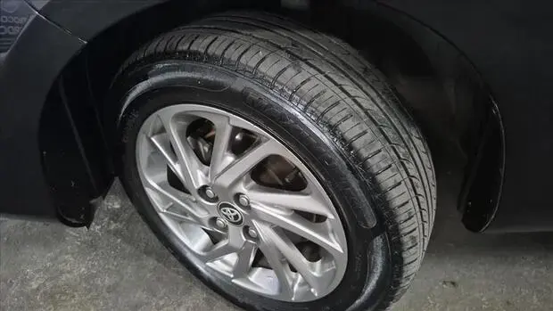 Toyota YARIS 1.5 16V FLEX XS CONNECT MULTIDRIVE