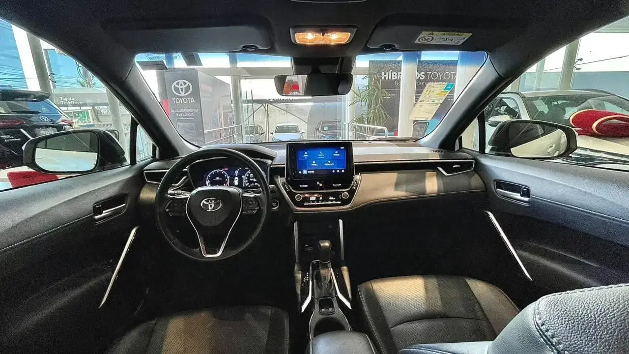 galeria COROLLA CROSS