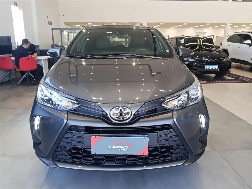 galeria YARIS