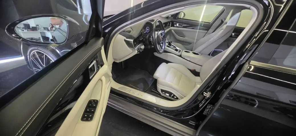 galeria PANAMERA