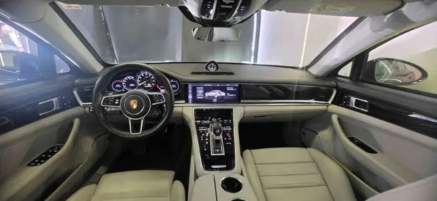 Porsche PANAMERA 2.9 V6 E-HYBRID 4 PDK