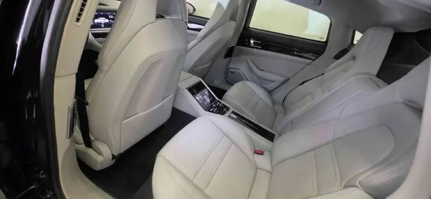 Porsche PANAMERA 2.9 V6 E-HYBRID 4 PDK