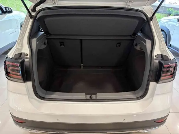 Volkswagen T-CROSS 1.4 250 TSI TOTAL FLEX HIGHLINE AUTOMÁTICO