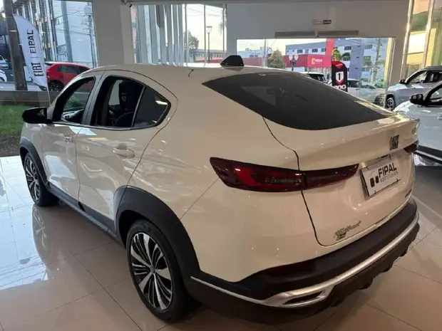 Fiat FASTBACK 1.0 TURBO 200 HYBRID AUDACE CVT