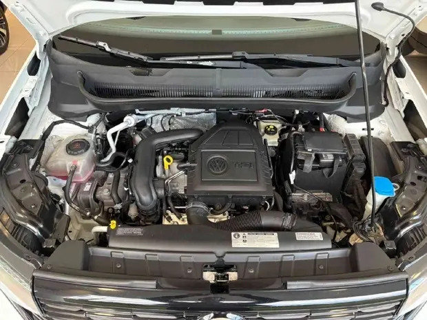 Volkswagen T-CROSS 1.4 250 TSI TOTAL FLEX HIGHLINE AUTOMÁTICO
