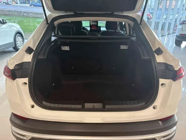 Fiat FASTBACK 1.0 TURBO 200 HYBRID AUDACE CVT