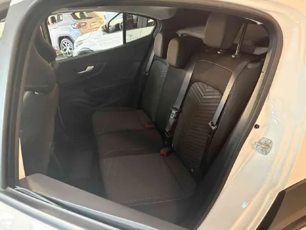 Fiat FASTBACK 1.0 TURBO 200 HYBRID AUDACE CVT