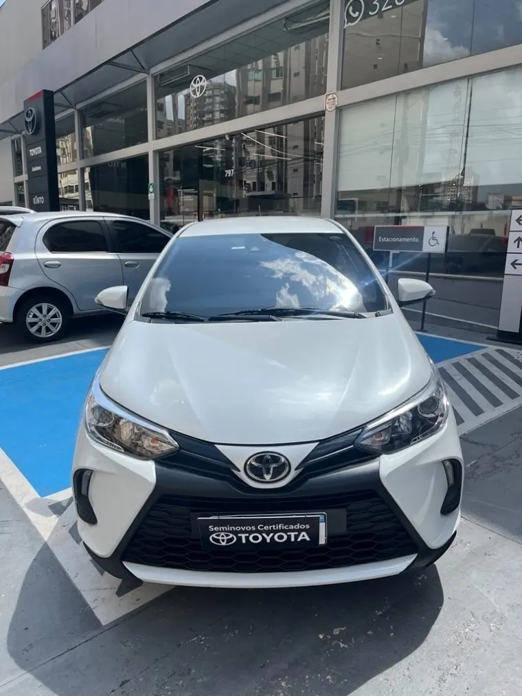 galeria YARIS
