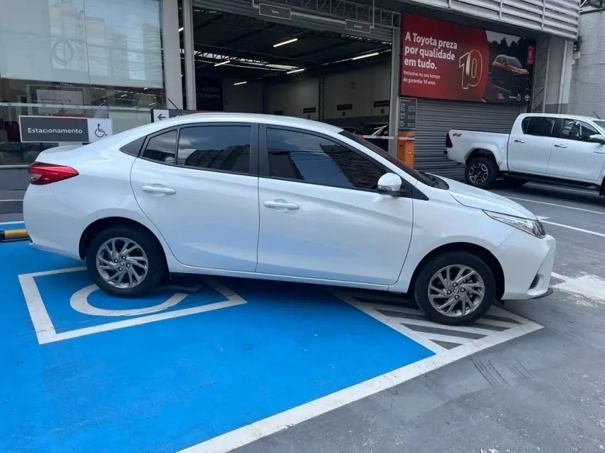 galeria YARIS