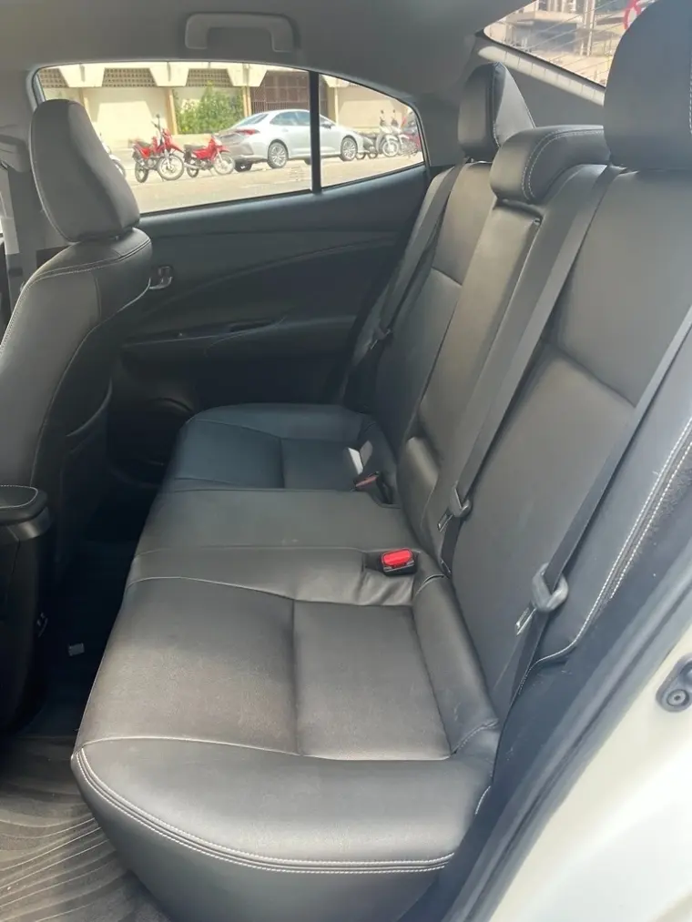galeria YARIS