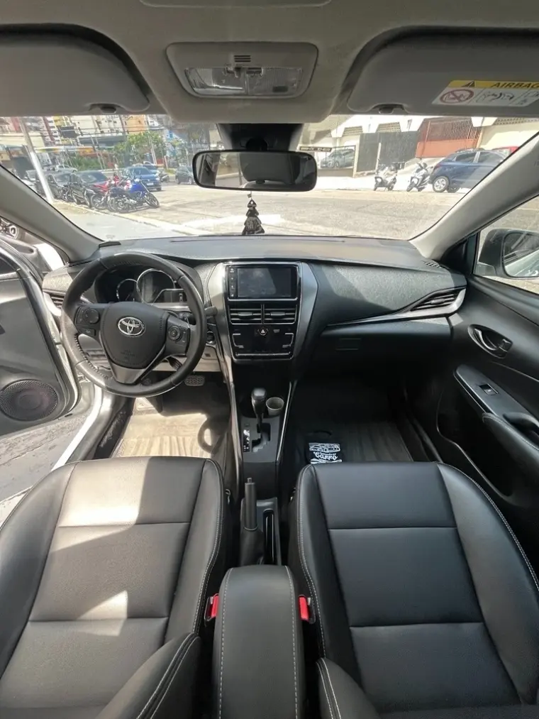 galeria YARIS