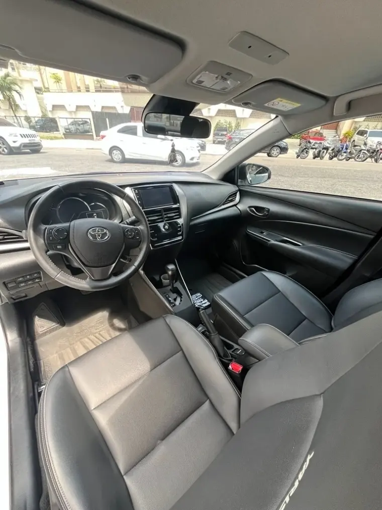 galeria YARIS