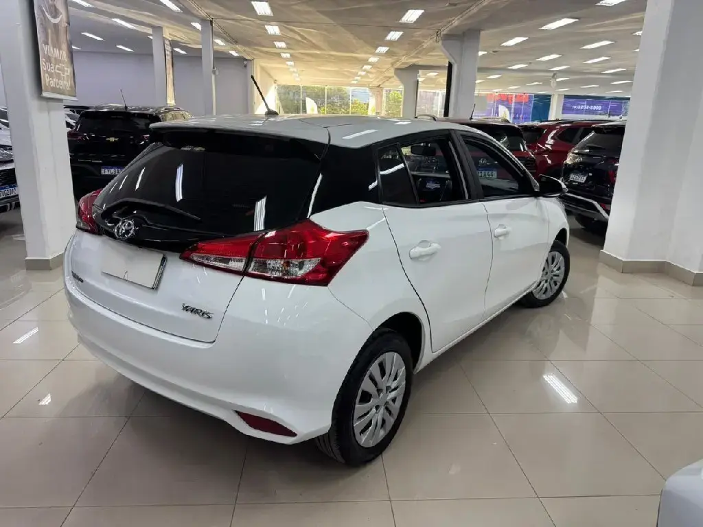galeria YARIS