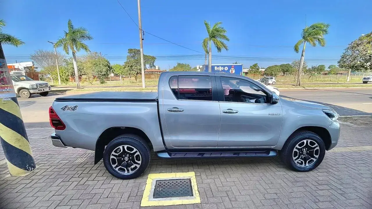 galeria HILUX SRX 4X4 2.8