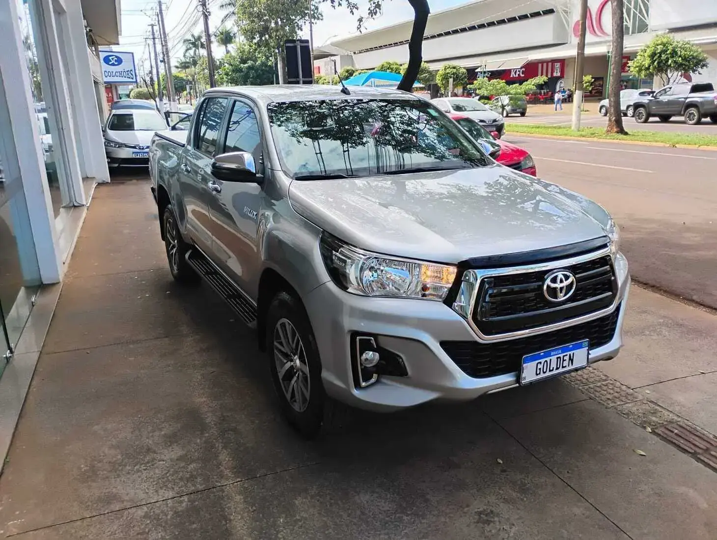 galeria HILUX