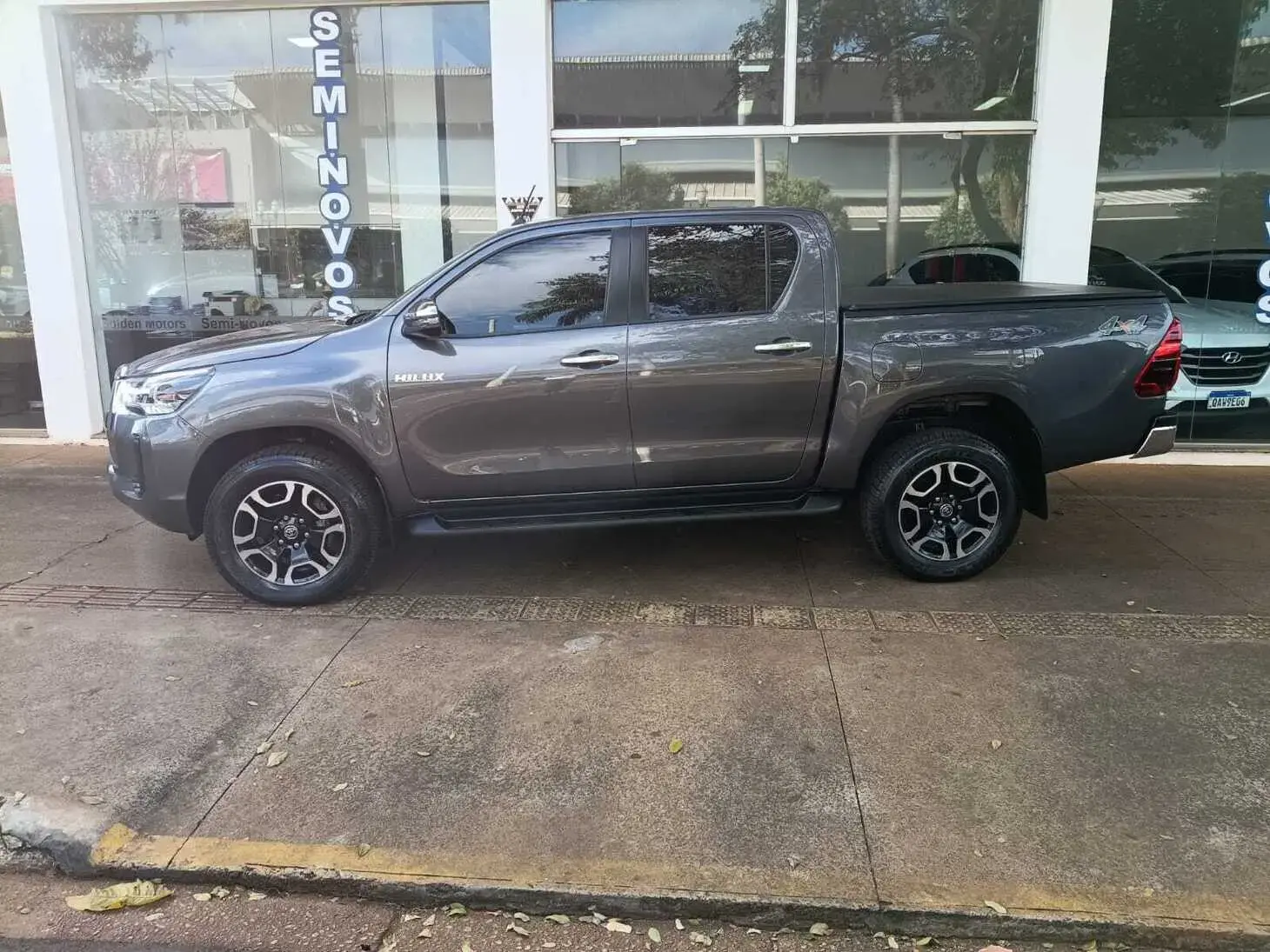 galeria HILUX
