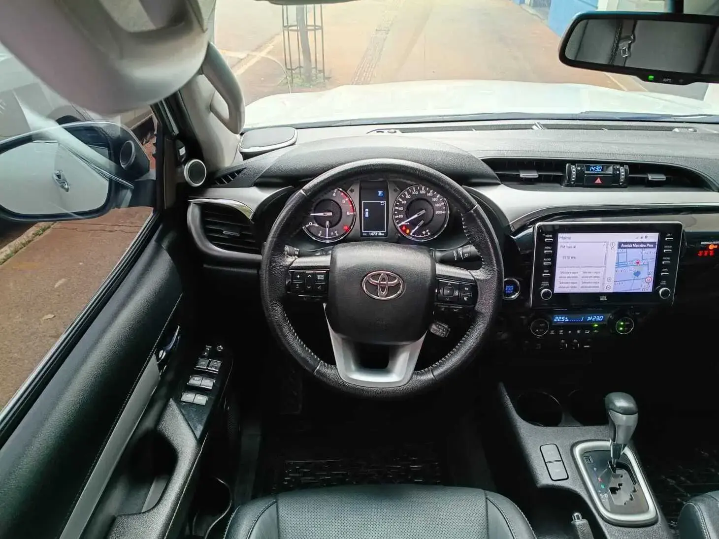 galeria HILUX