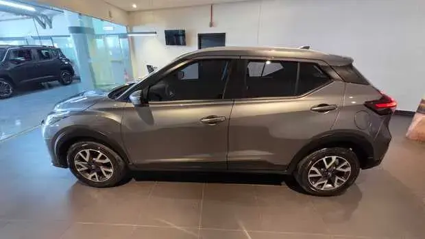 Nissan Kicks Sense CVT 1.6 (Flex)