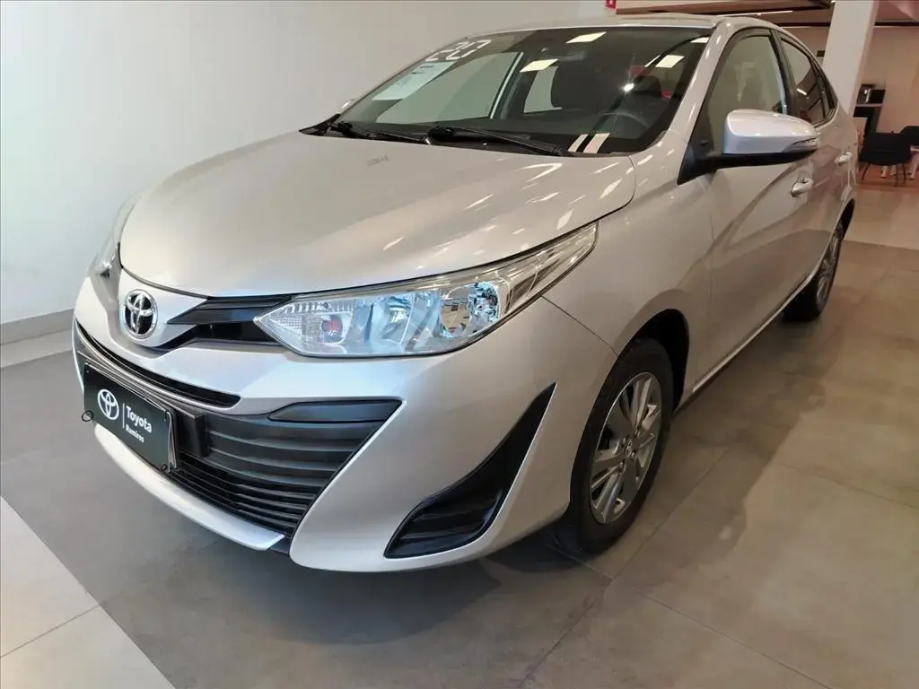 galeria YARIS