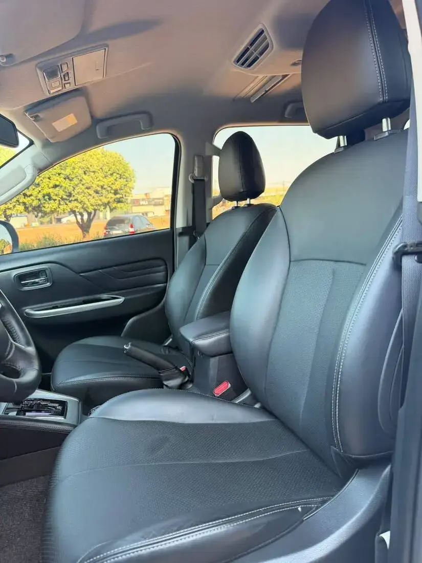 galeria L200 TRITON SPORT HPE-S