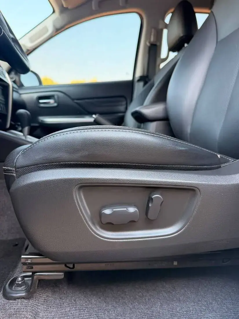 galeria L200 TRITON SPORT HPE-S