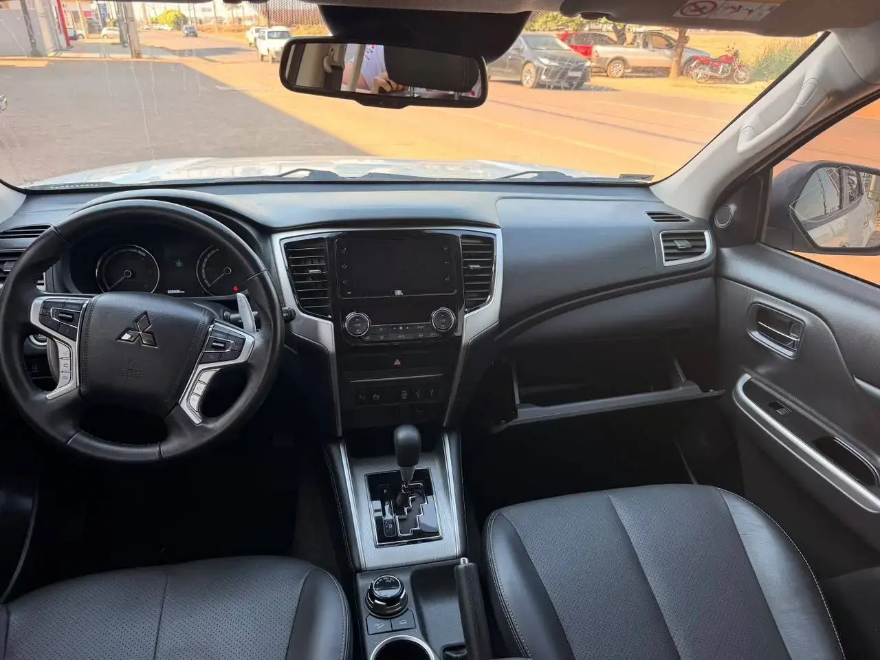 galeria L200 TRITON SPORT HPE-S