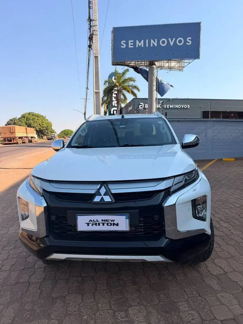 galeria L200 TRITON SPORT HPE-S