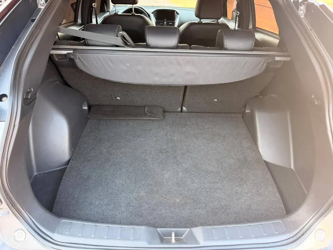 galeria ECLIPSE CROSS HPE