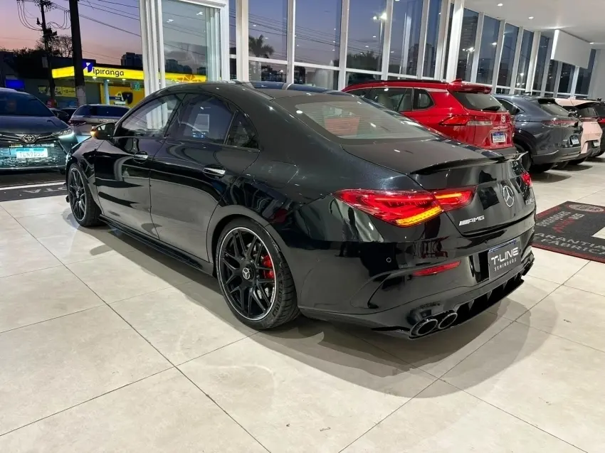 galeria CLA 45 AMG