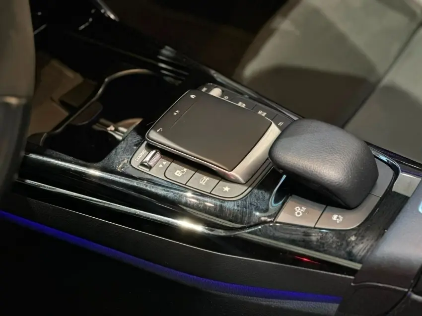 galeria CLA 45 AMG