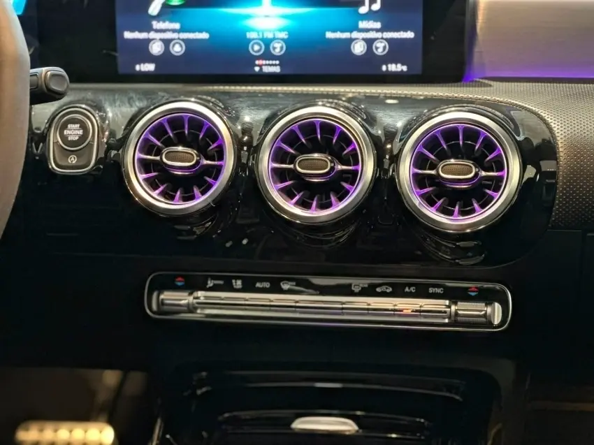 galeria CLA 45 AMG