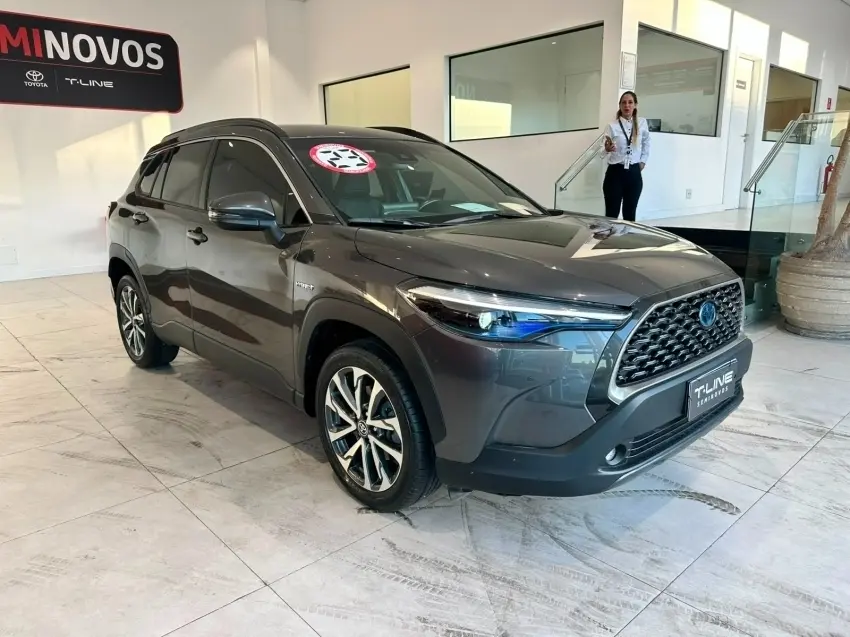 galeria COROLLA CROSS