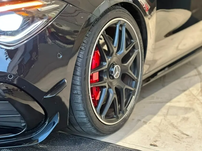 galeria CLA 45 AMG