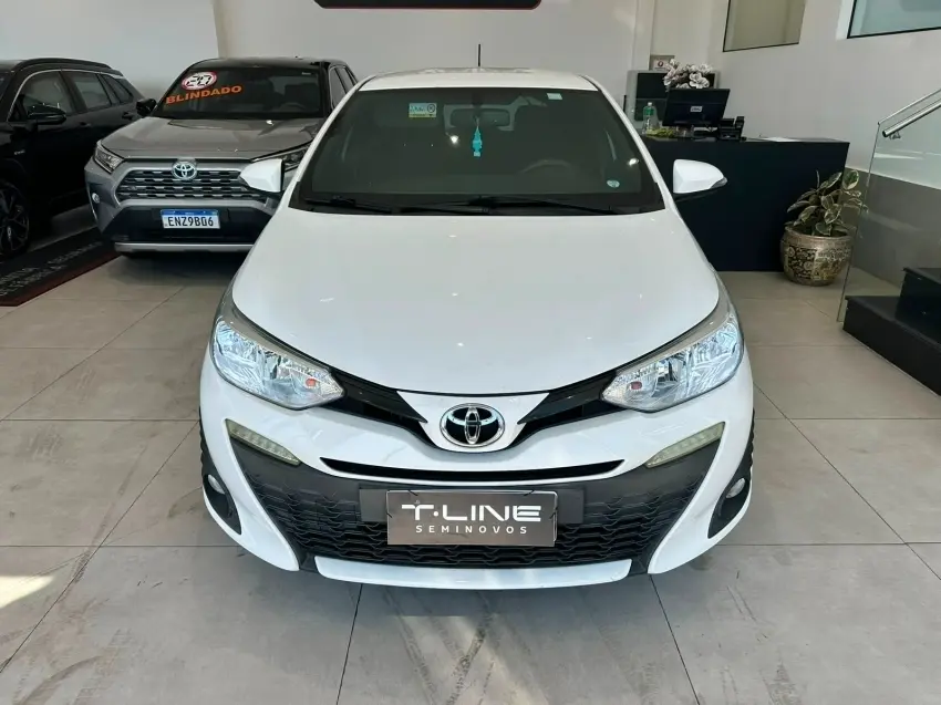 galeria YARIS