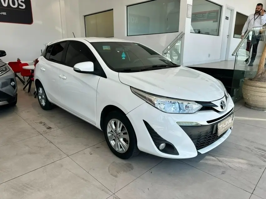 galeria YARIS