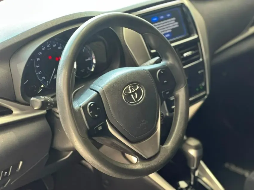galeria YARIS
