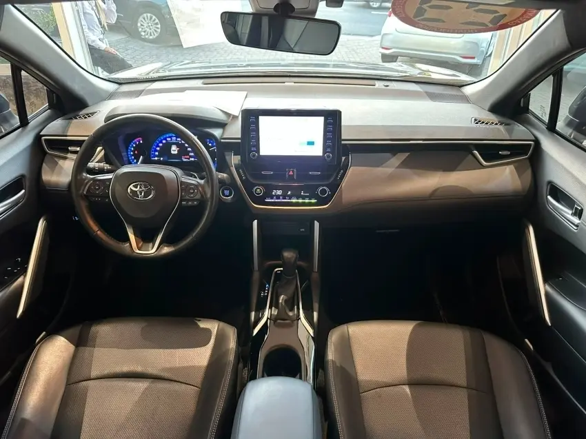 galeria COROLLA CROSS