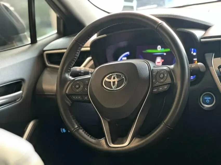 galeria COROLLA CROSS