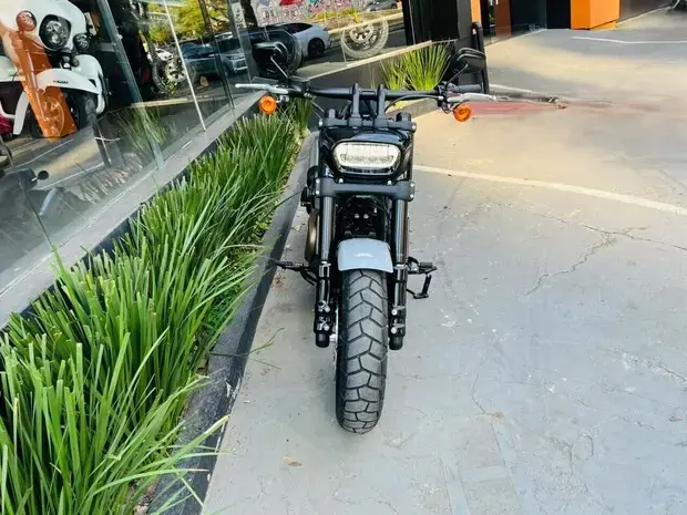 Harley Davidson FAT BOB FXFBS FAT BOB 114