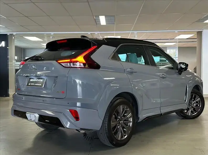 galeria ECLIPSE CROSS