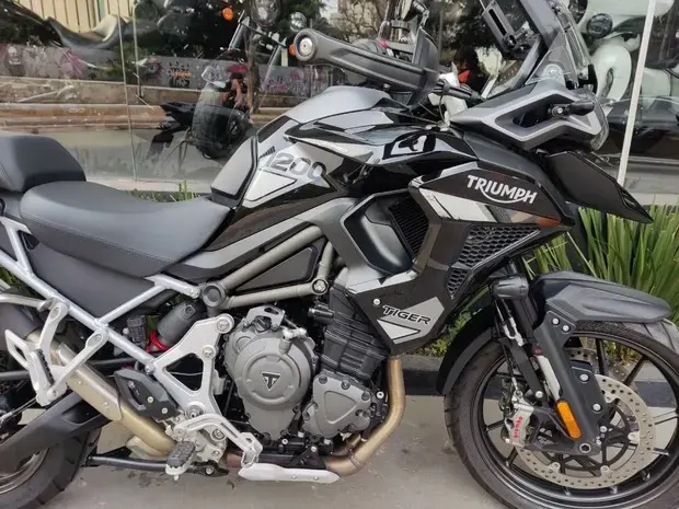 Triumph Tiger 1200 GT Pro