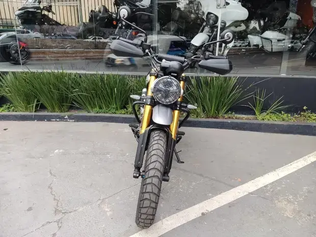Triumph Scrambler 400 X ABS