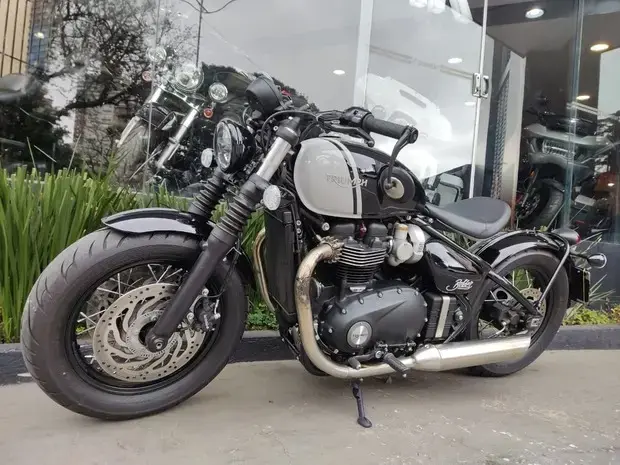 Triumph Bonneville Bobber ABS