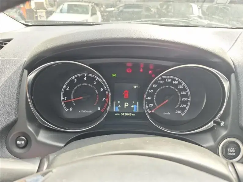 galeria OUTLANDER SPORT